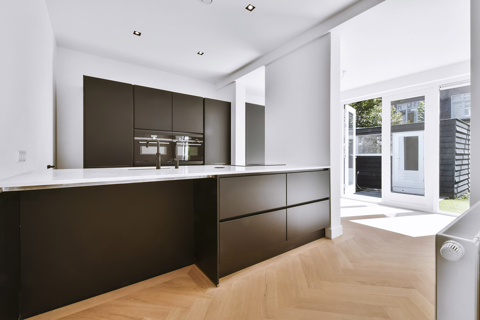 Home stylish-kitchen-in-daylight-with-a-black-kitchen-s-2022-03-03-00-14-44-utc.jpg